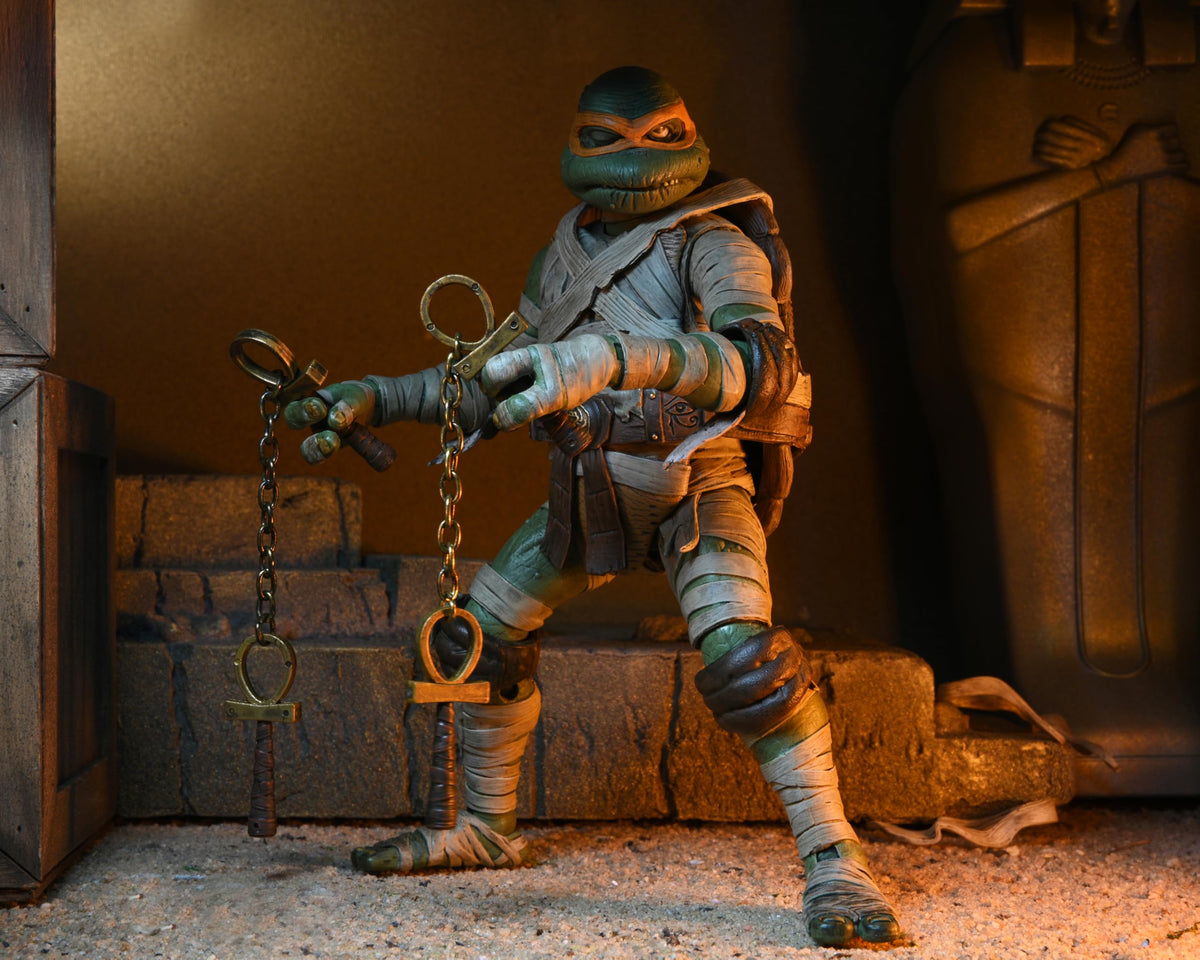 Teenage Mutant Ninja Turtles x Universal Monsters Michelangelo As The Mummy Ultimate Figure