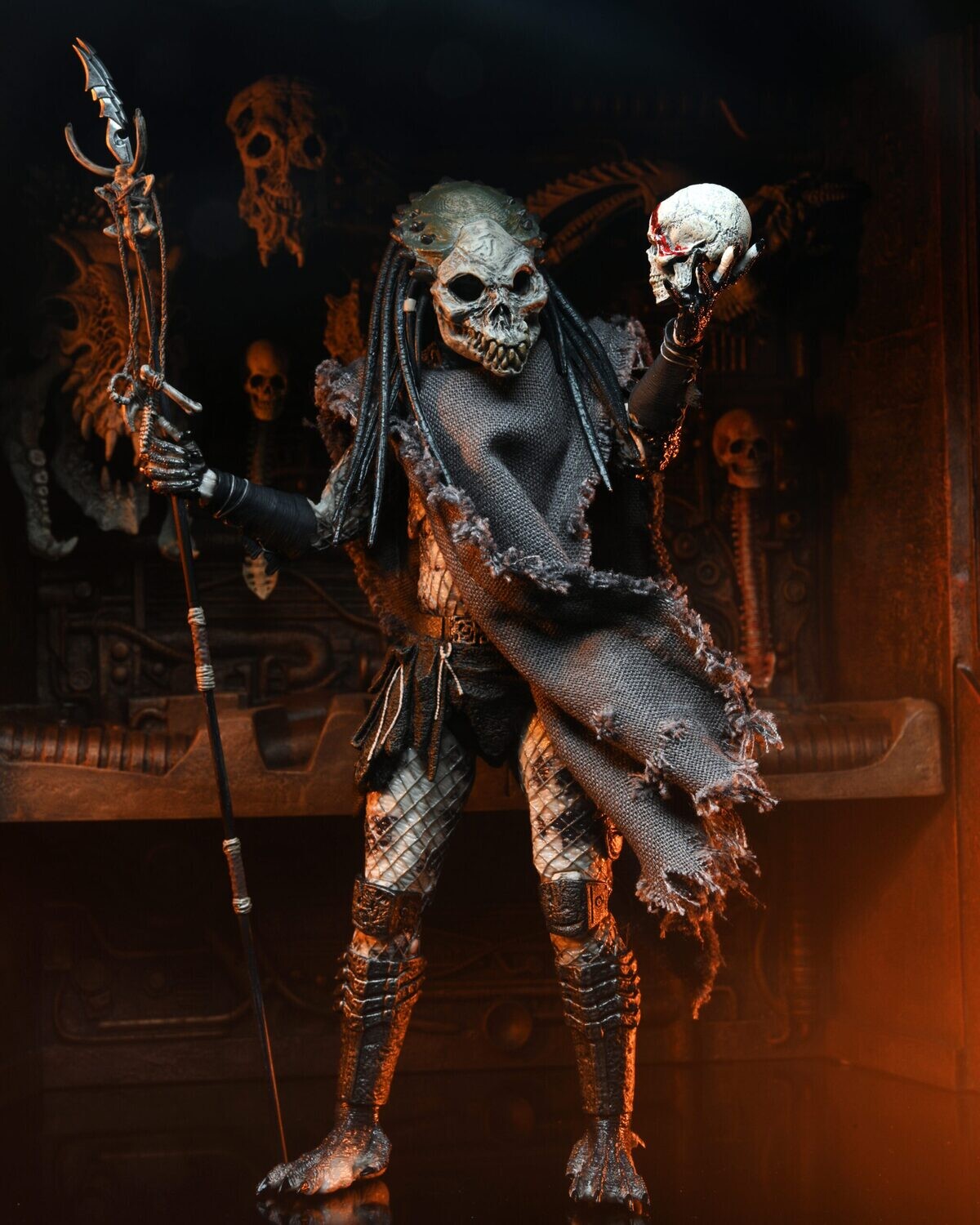 Predator 2 Ultimate Shaman Predator Figurine