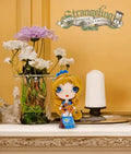 Alice in the Starry Night Strangeling Vinyl Figure
